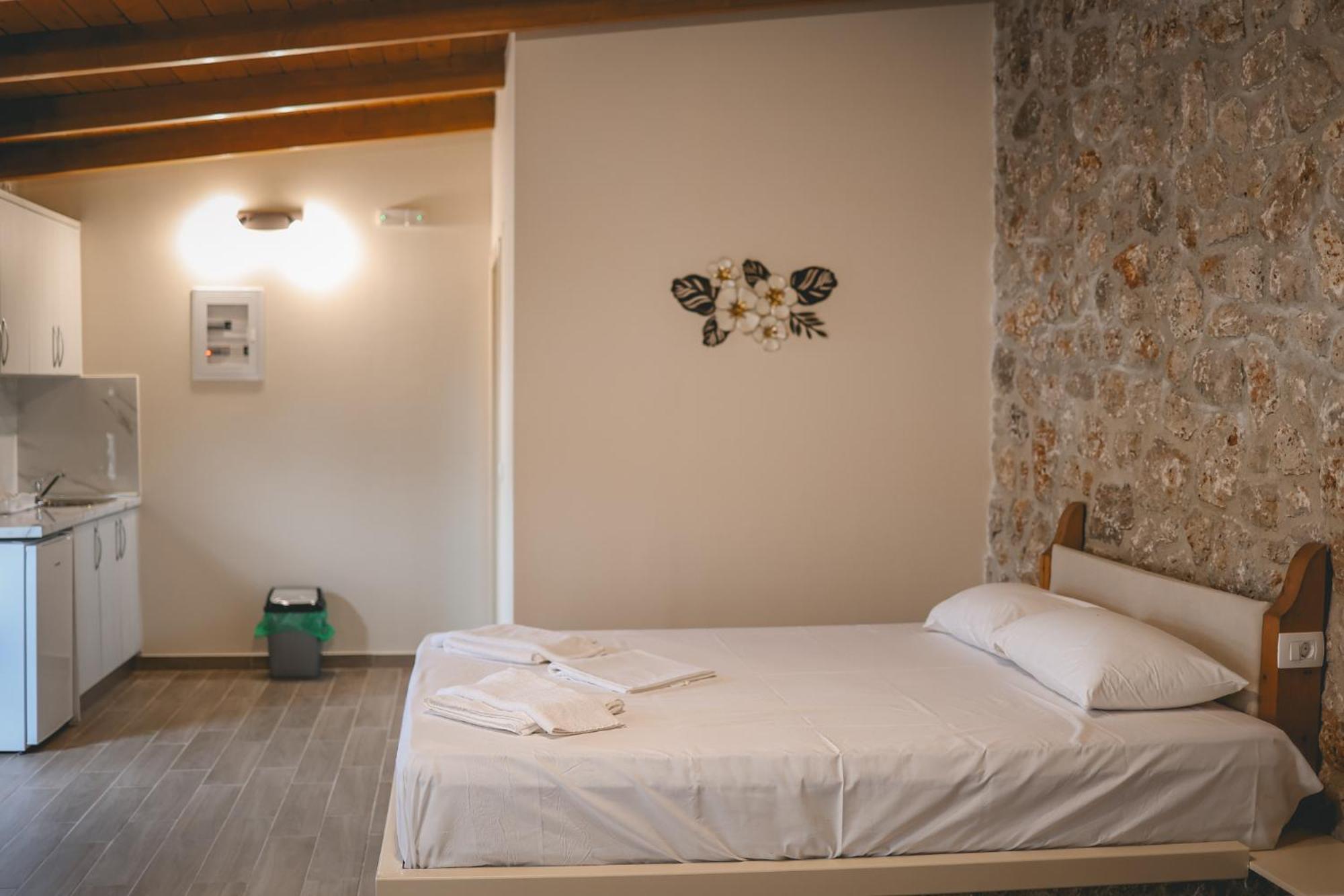 Aparthotel Tsanis Estate Parga Exterior foto